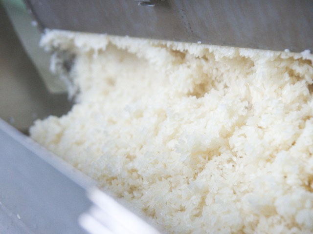 成澤さんのお米は蒸した時の香りが非常に心地良い